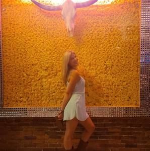 Meet your Posher, Marla